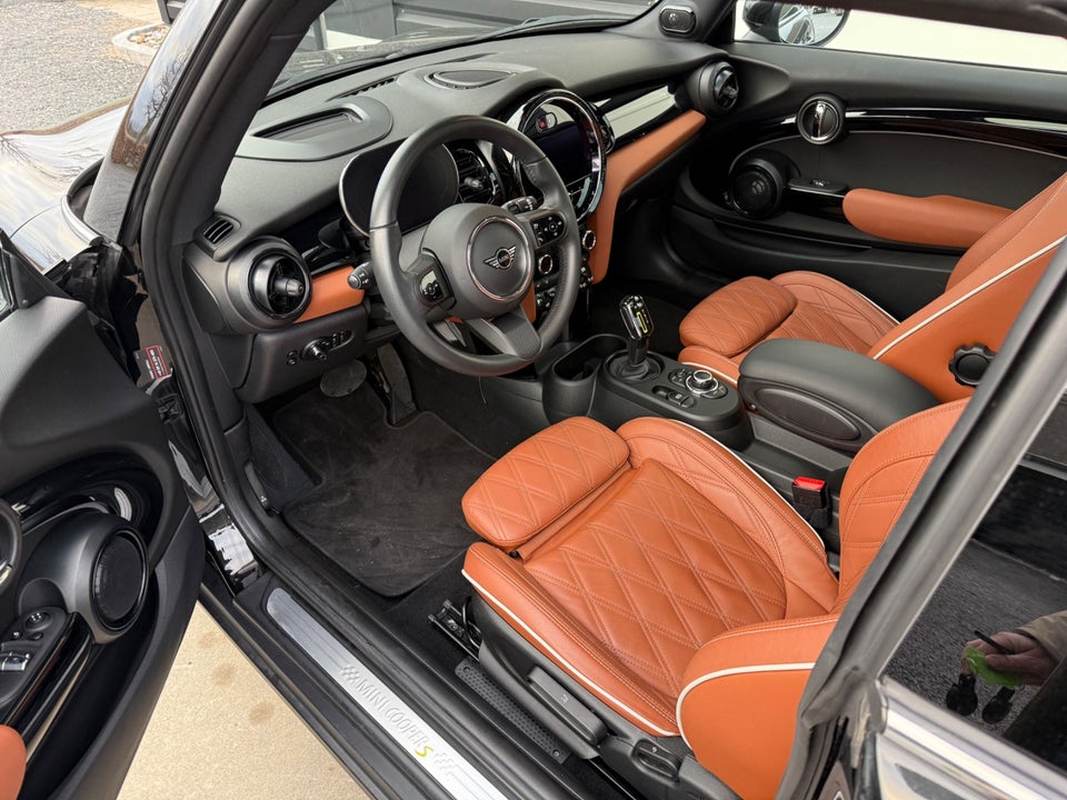 MINI Cooper SE Classic Trim 3d