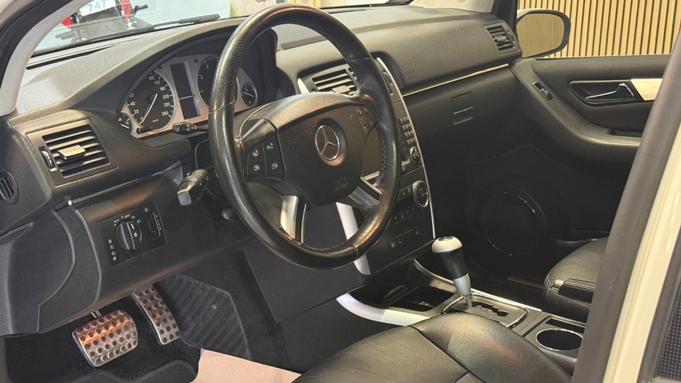 Mercedes B200 2,0 Turbo aut. 5d