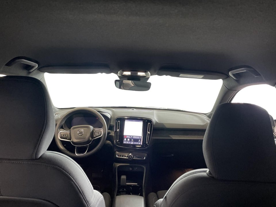 Volvo XC40 ReCharge Extended Range Plus 5d