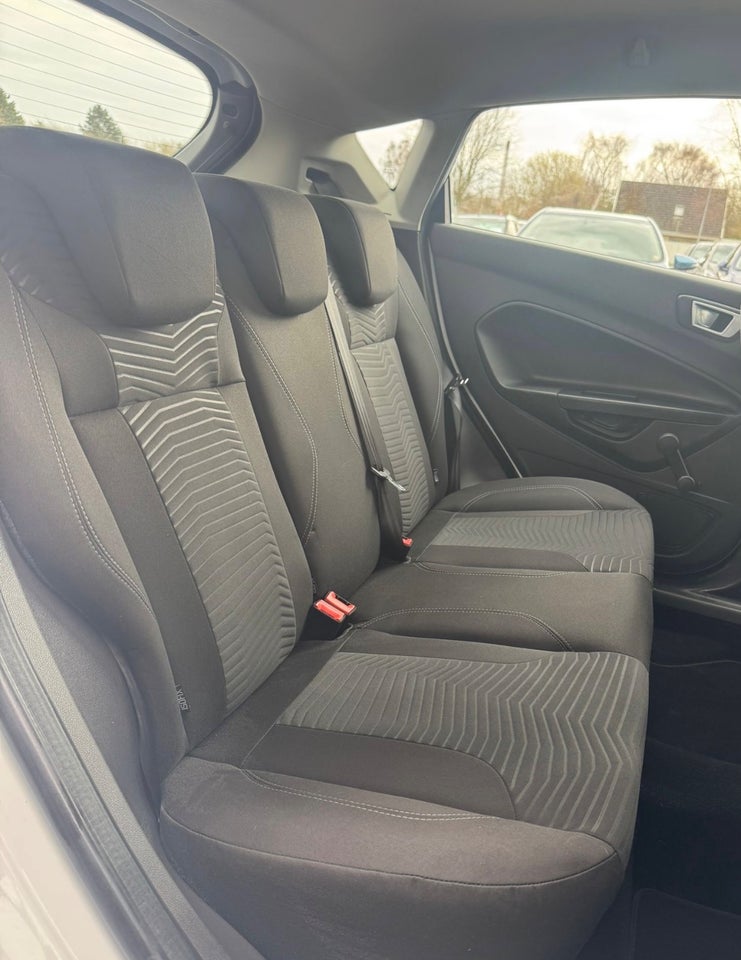 Ford Fiesta 1,0 SCTi 100 Titanium 5d