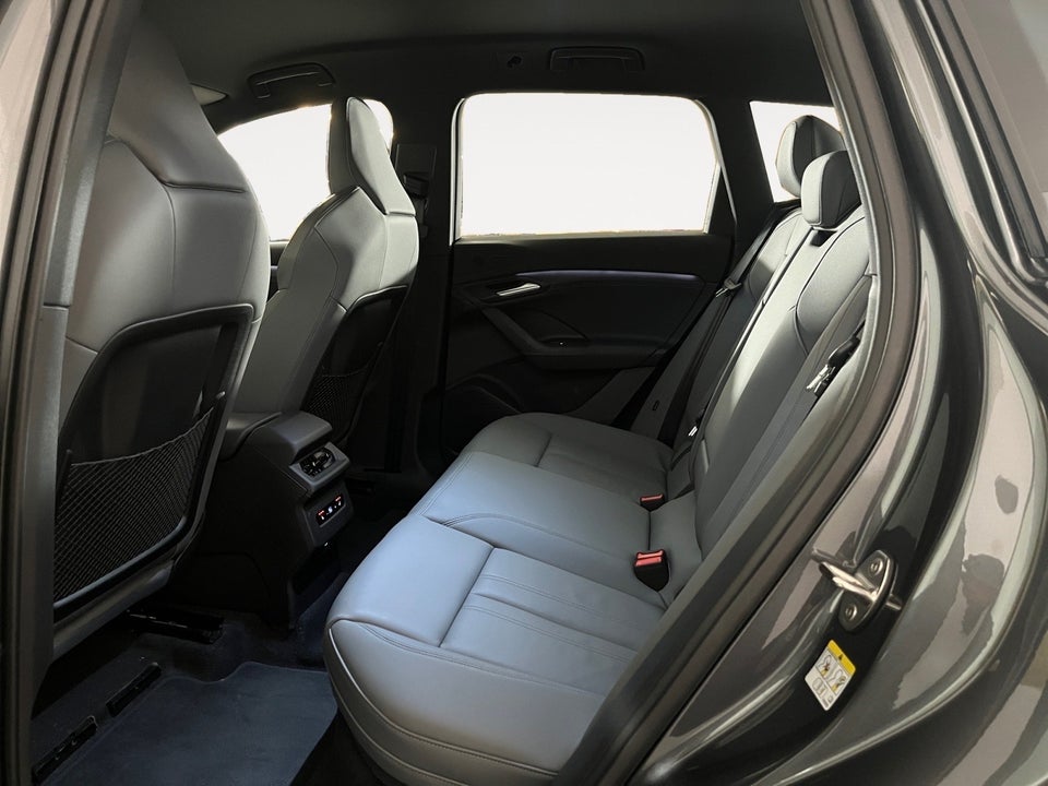 Audi Q6 e-tron S-line quattro 5d