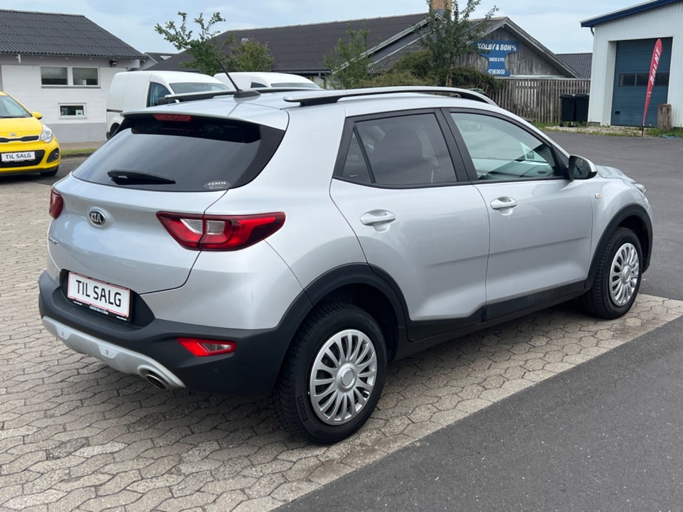 Kia Stonic 1,2 Attraction 5d