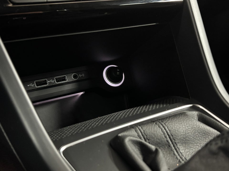 VW Touran 1,6 TDi 115 Comfortline DSG 7prs 5d