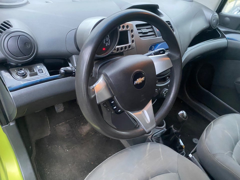 Chevrolet Spark 1,0 LS 5d