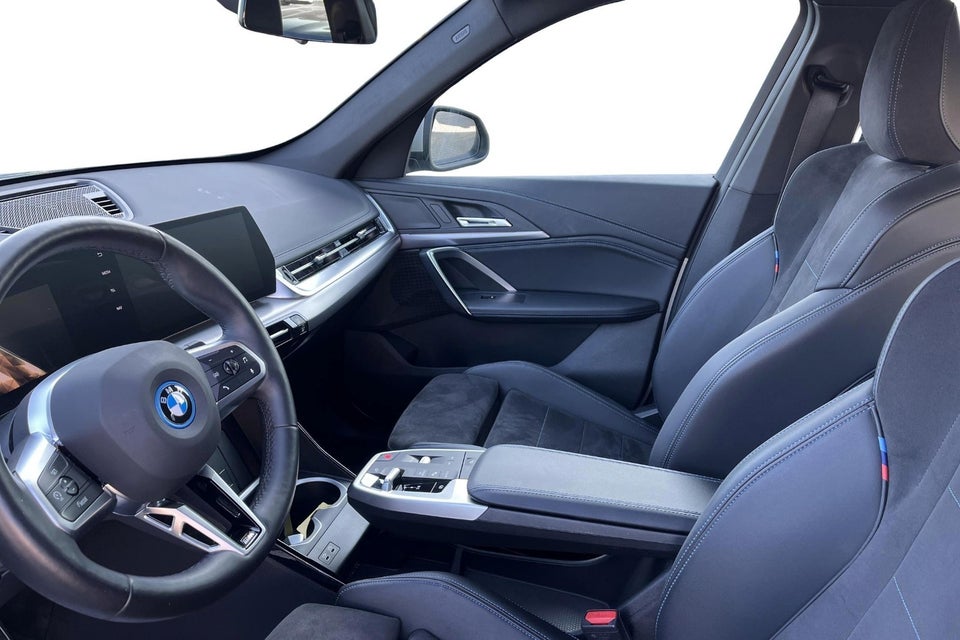 BMW iX1 eDrive20 M-Sport 5d