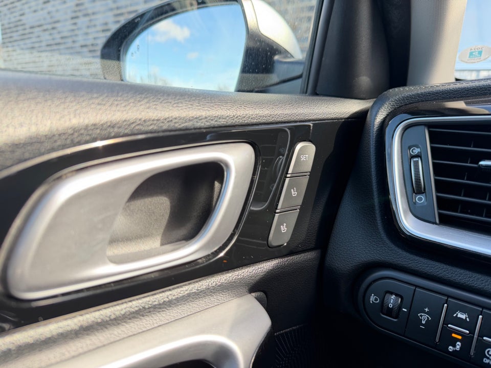 Kia Ceed 1,6 PHEV Upgrade+ SW DCT 5d