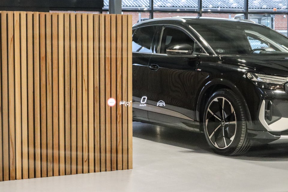 Mercedes EQE350 AMG Line 4d