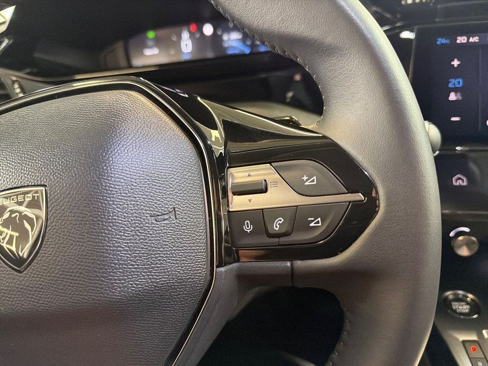 Peugeot 308 1,5 BlueHDi 130 Allure Pack SW EAT8 5d