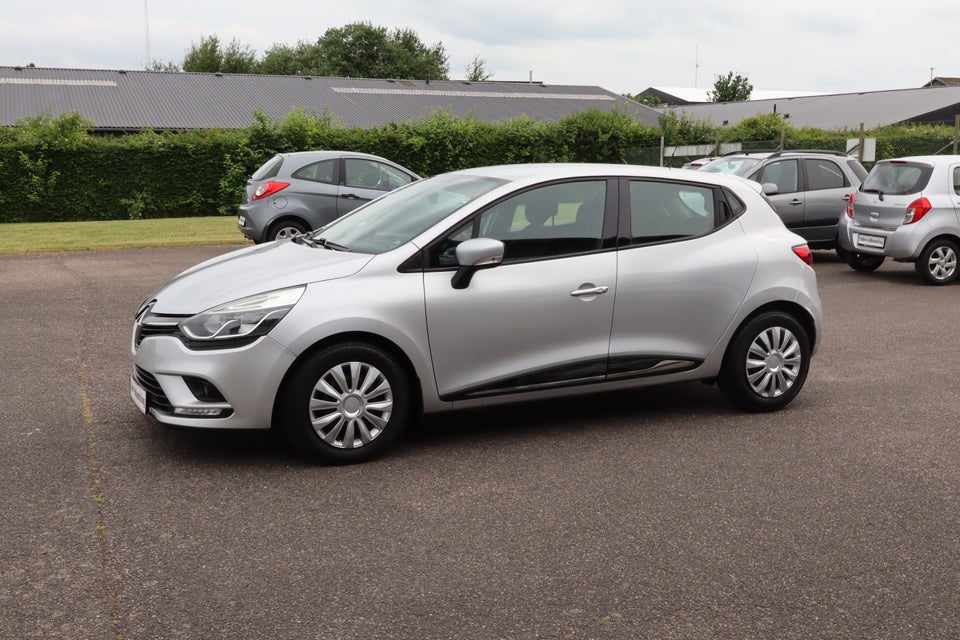Renault Clio IV 1,5 dCi 90 Limited 5d