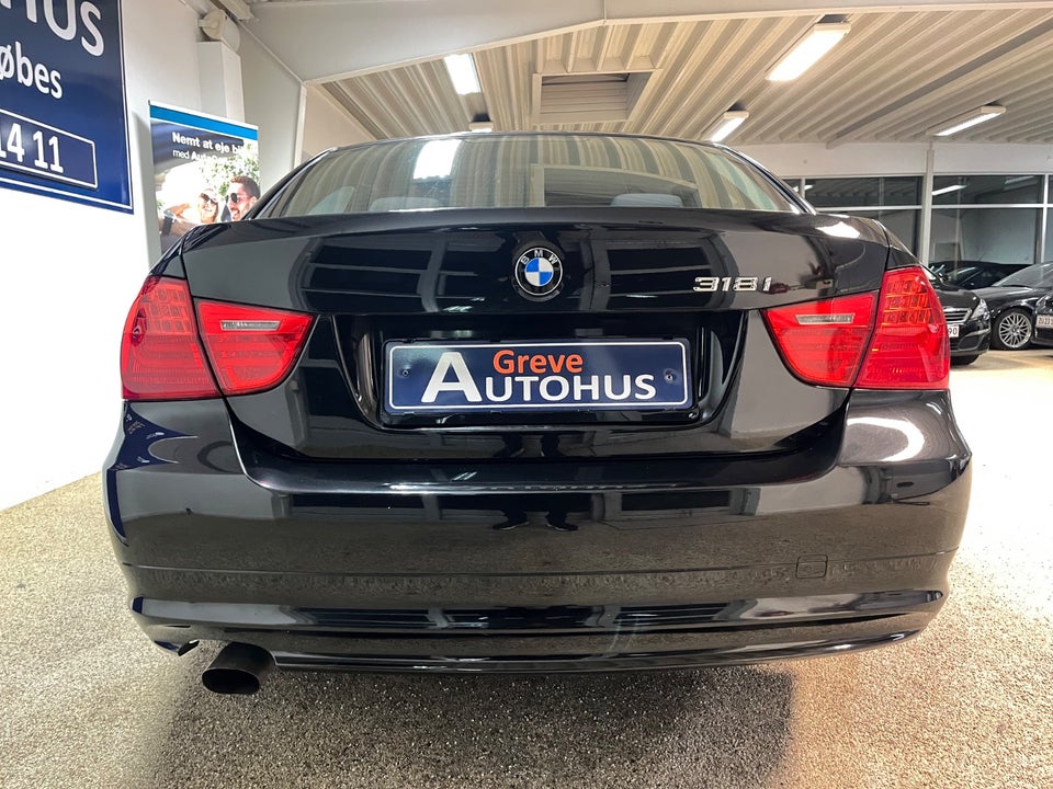 BMW 318i 2,0  4d