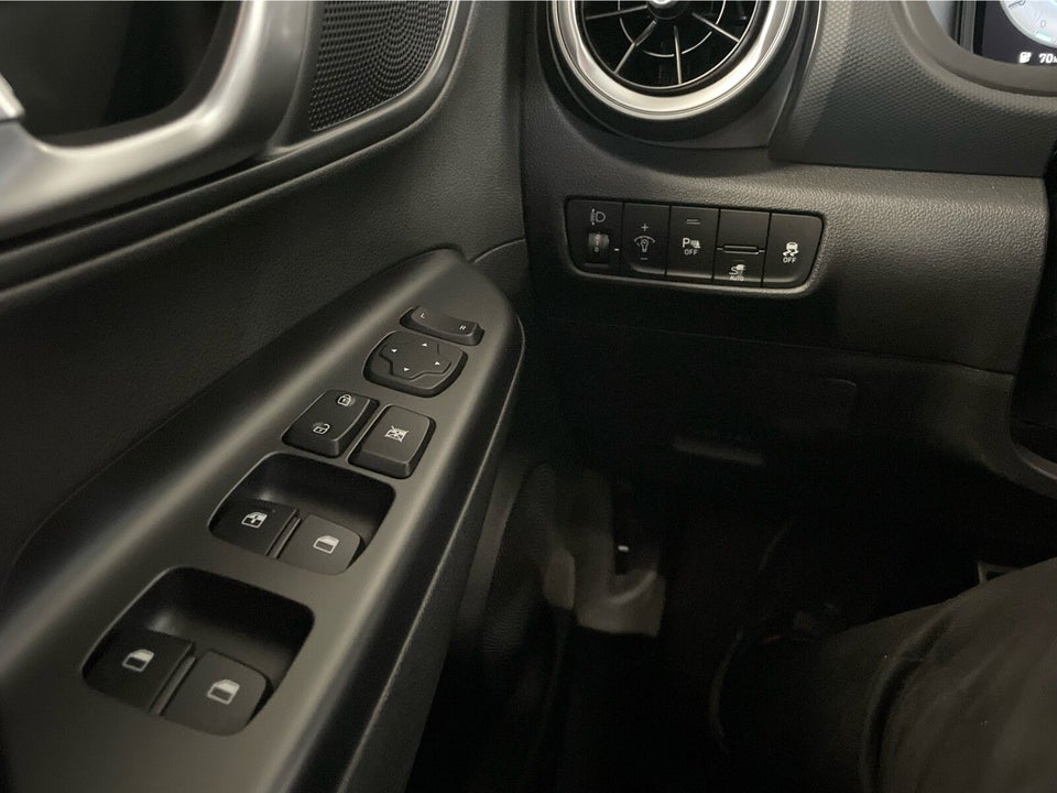 Hyundai Kona 39 EV Select 5d