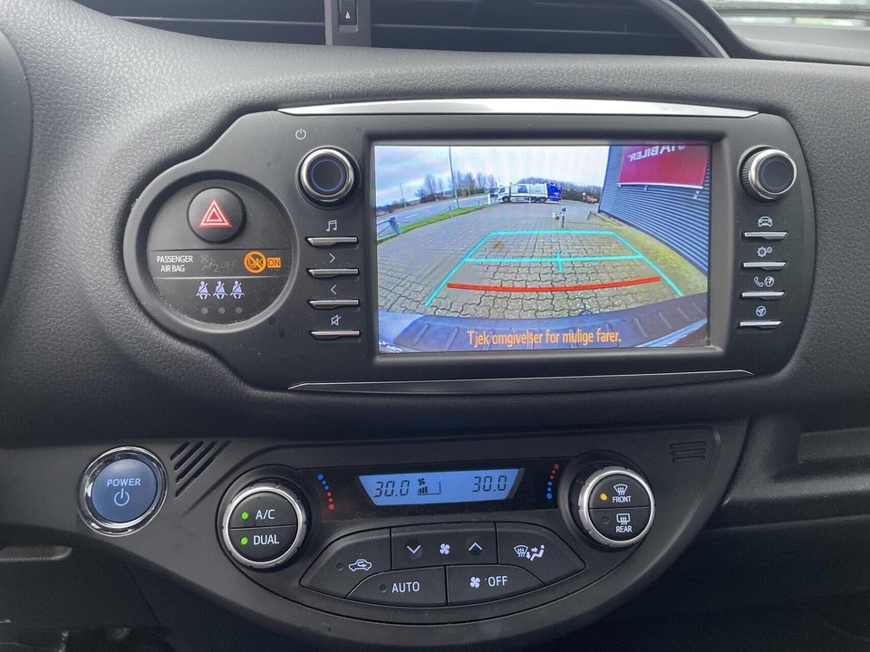 Toyota Yaris 1,5 Hybrid H3 GR Sport Smart e-CVT 5d