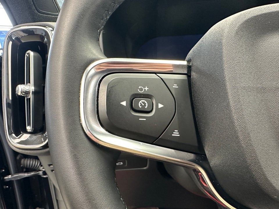 Volvo XC40 P8 ReCharge Twin Plus 5d