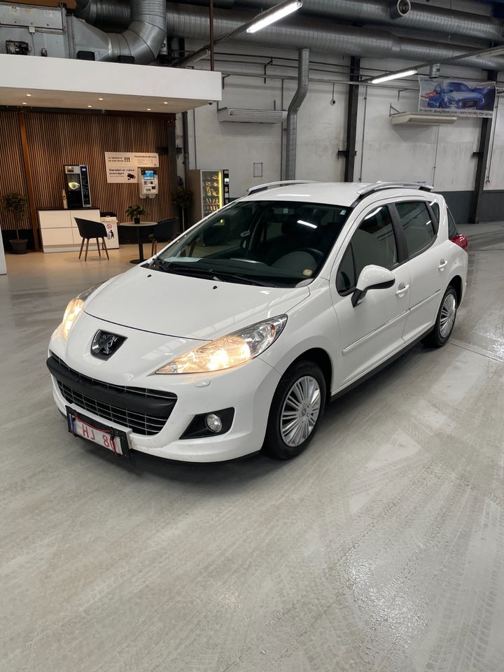 Peugeot 207 1,6 HDi 90 Comfort+ 5d