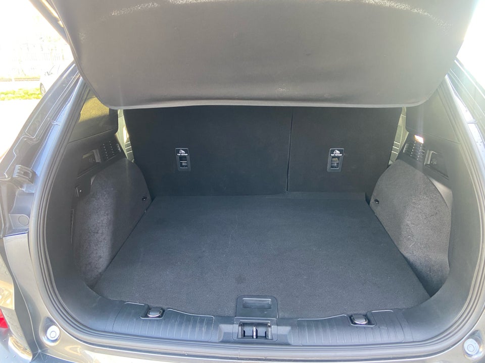 Ford Kuga 2,5 PHEV Vignale CVT 5d