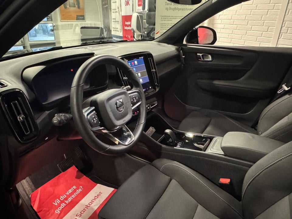 Volvo XC40 P6 ReCharge Core 5d