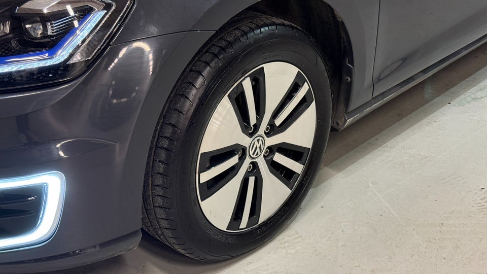 VW e-Golf VII 5d