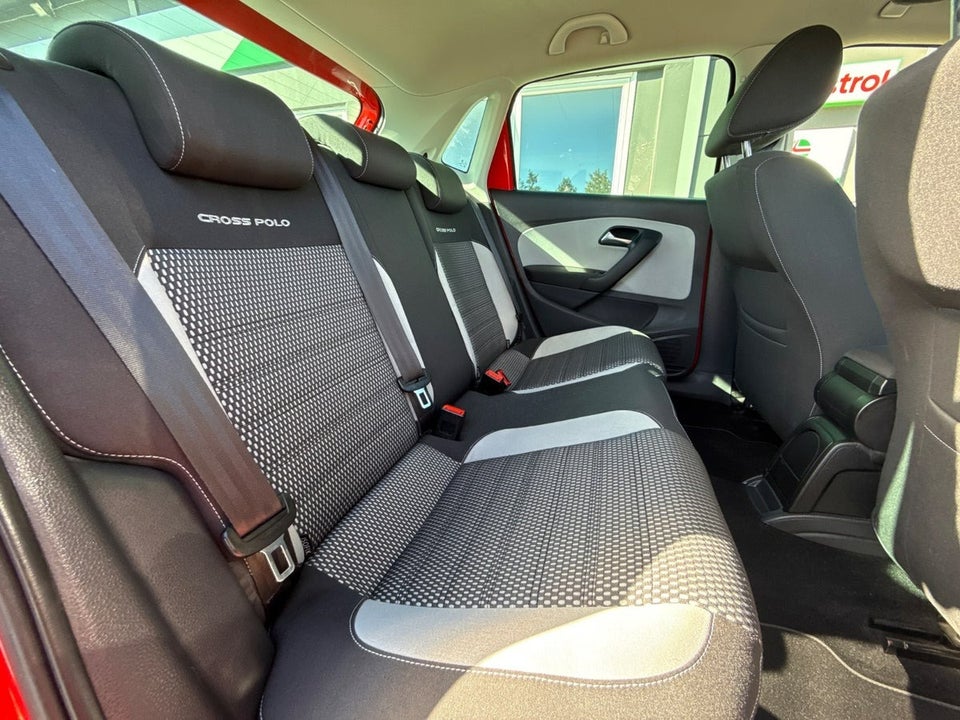 VW Polo Cross 1,4  5d