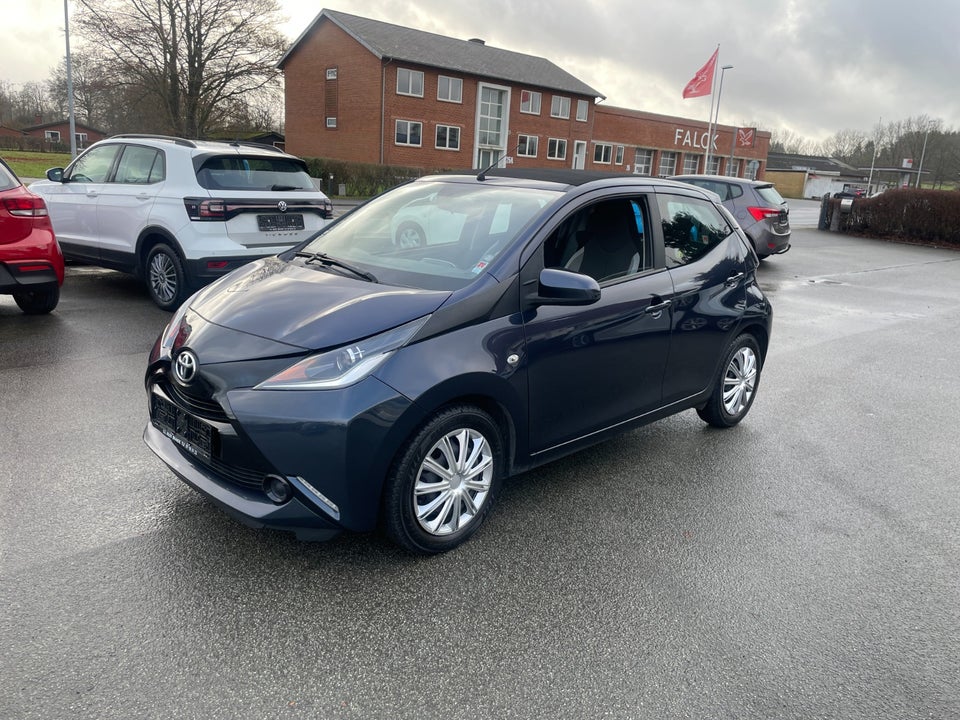 Toyota Aygo 1,0 VVT-i x-sky 5d