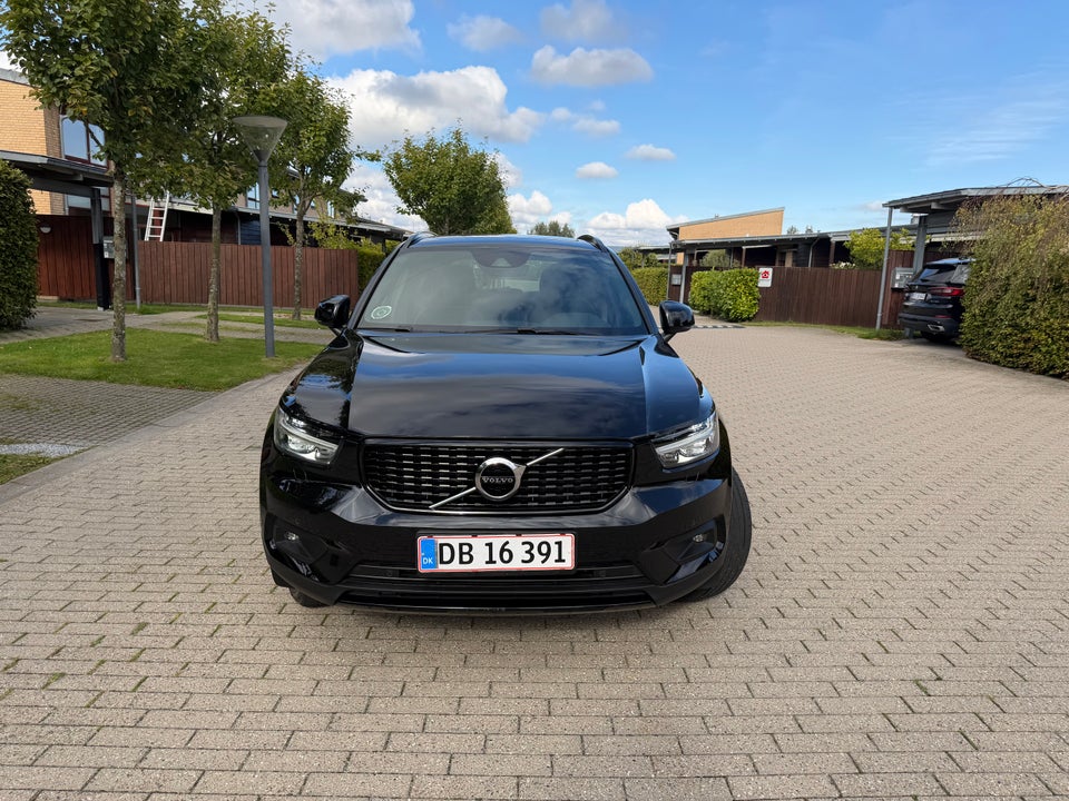 Volvo XC40 1,5 T5 ReCharge R-Design aut. 5d