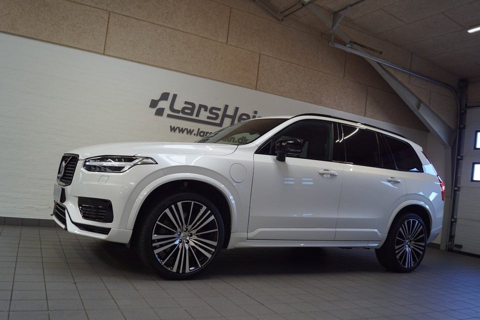 Volvo XC90 2,0 T8 ReCharge R-Design aut. AWD 7prs 5d