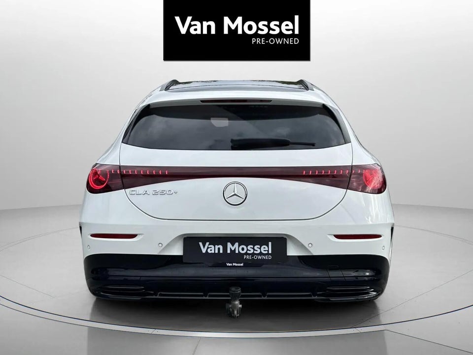 Mercedes CLA250+ electric AMG Advance Plus 4d