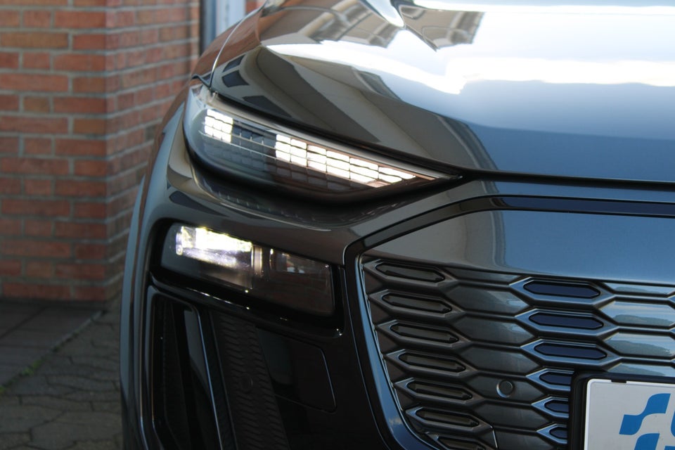 Audi Q6 e-tron S-line performance 5d