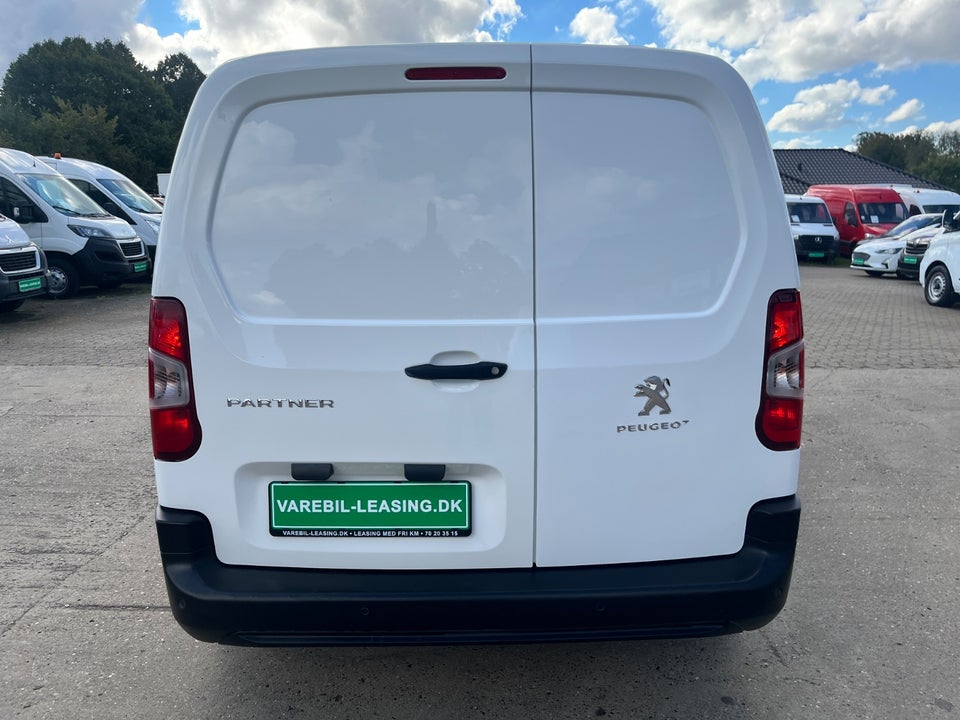 Peugeot Partner 1,5 BlueHDi 100 L2V2 Ultimate Van