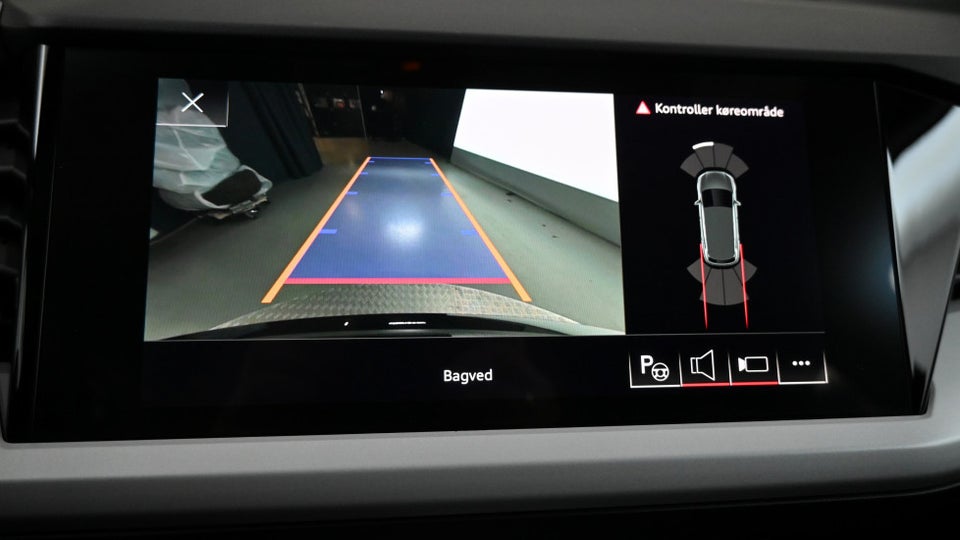 Audi Q4 e-tron 40 Attitude 5d