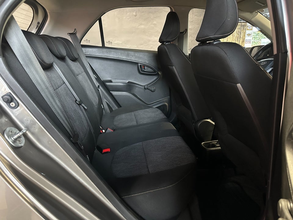 Kia Picanto 1,0 Motion 5d