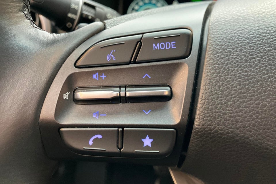 Hyundai Kona 39 EV Select 5d