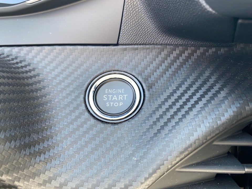 Peugeot 208 1,2 PureTech 100 Allure+ 5d