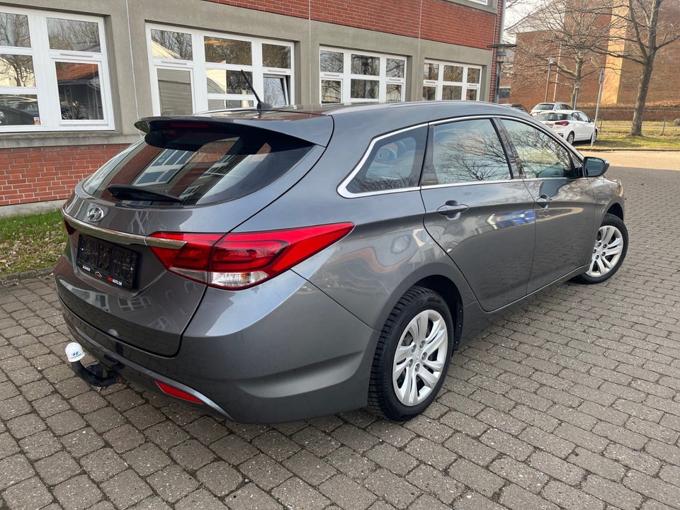 Hyundai i40 1,6 GDi Trend CW 5d