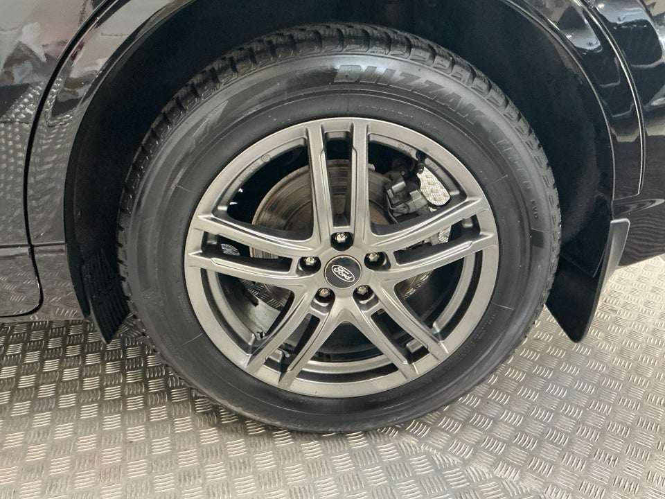 Ford Kuga 2,5 PHEV ST-Line X CVT 5d