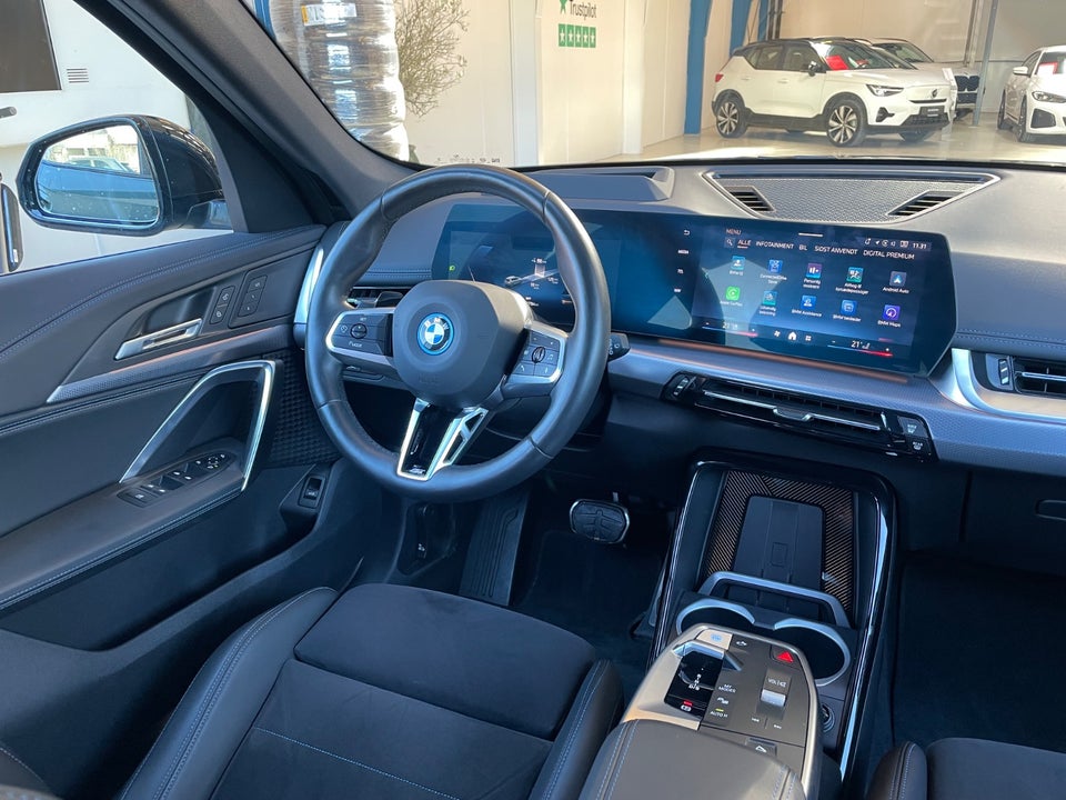 BMW iX1 eDrive20 M-Sport 5d