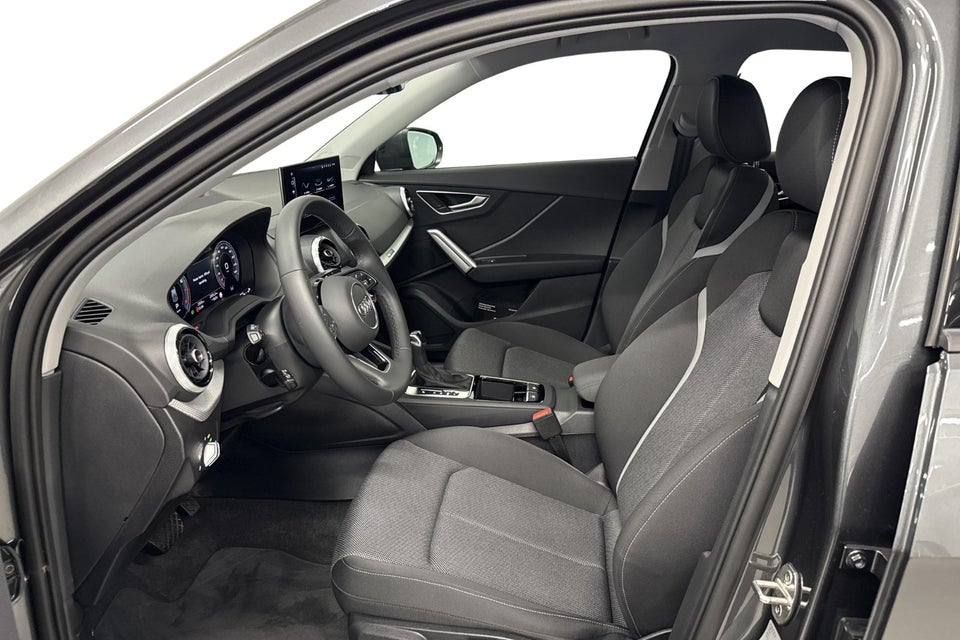 Audi Q2 35 TFSi S-line S-tr. 5d