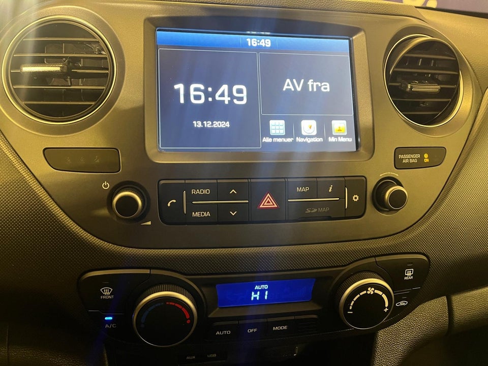 Hyundai i10 1,0 Touch 5d