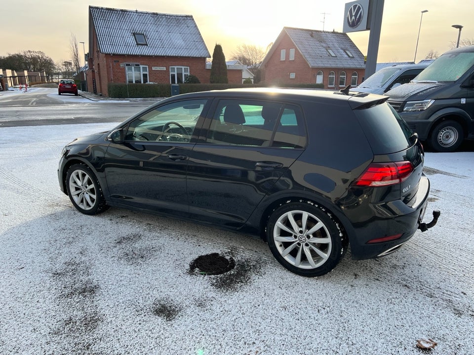 VW Golf VII 1,5 TSi 150 Highline 5d