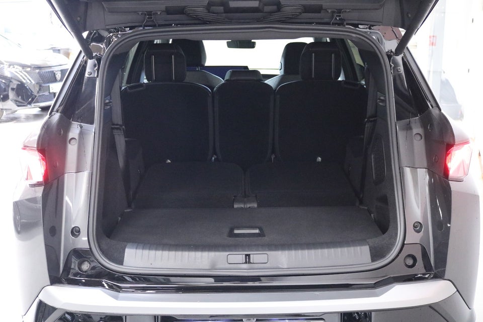 Peugeot e-5008 77 GT Pack 7prs 5d