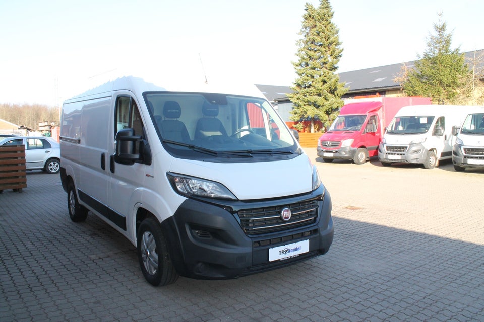 Fiat Ducato 35 2,3 MJT 140 Kassevogn L2H2 Pro+ aut.