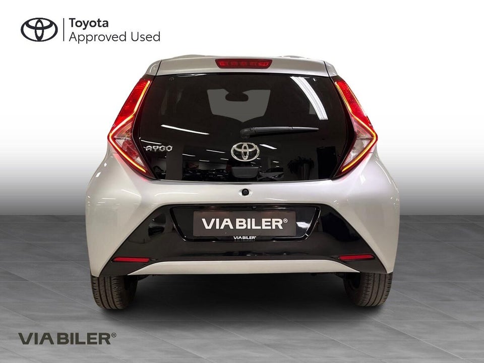 Toyota Aygo 1,0 VVT-i x-pression 5d