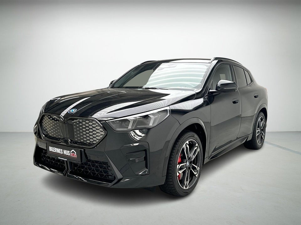 BMW iX2 xDrive30 M-Sport 5d