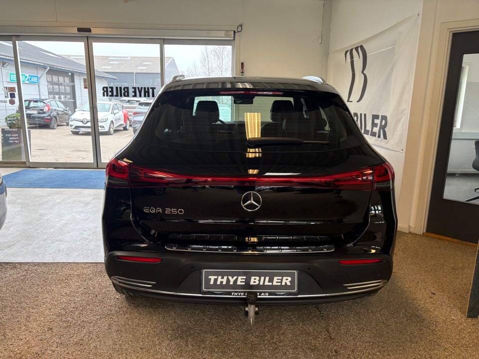 Mercedes EQA250 Progressive 5d