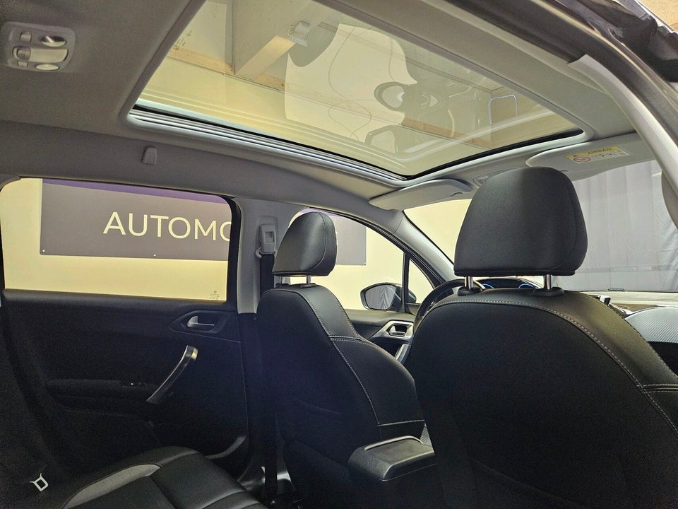 Peugeot 2008 1,2 PureTech 130 Allure Sky 5d