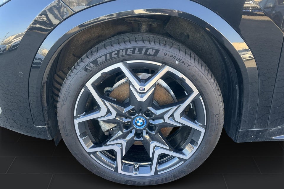 BMW iX2 xDrive30 M-Sport 5d