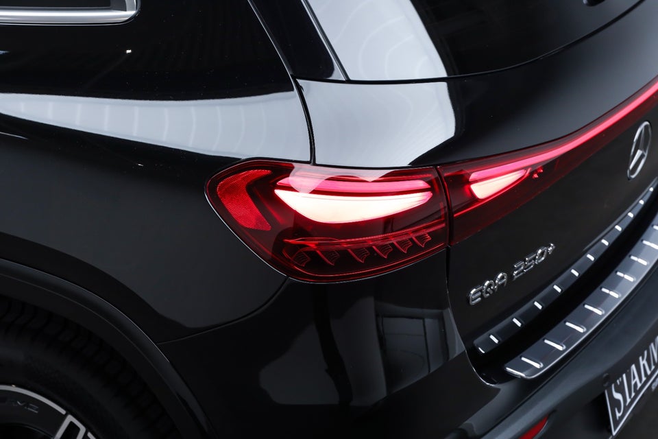 Mercedes EQA250+ AMG Premium 5d