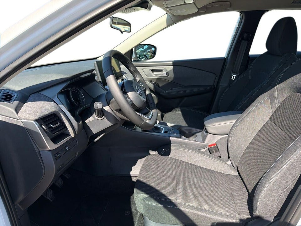 Nissan Qashqai 1,3 mHEV Acenta 5d