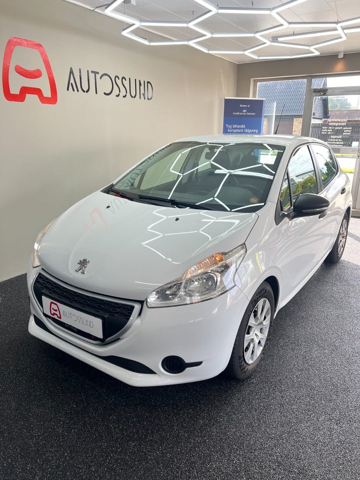 Peugeot 208 1,2 VTi Active 5d