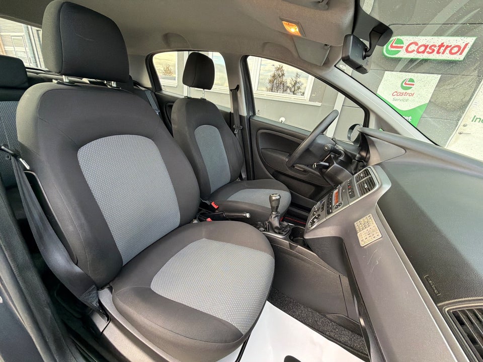 Fiat Grande Punto 1,3 MJT 85 Active 5d