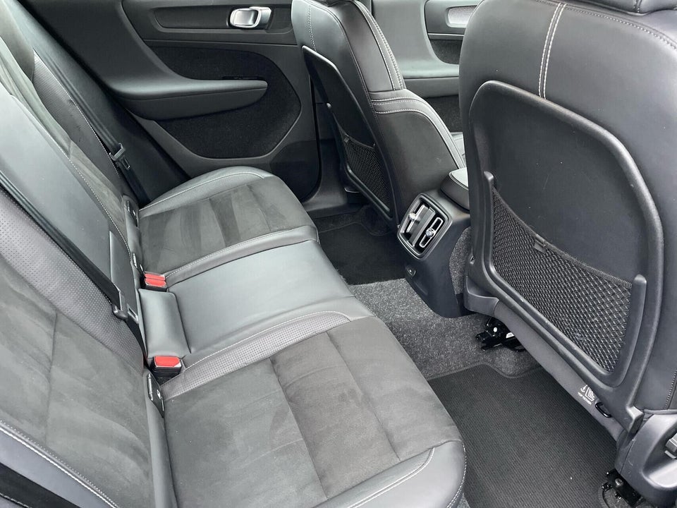 Volvo XC40 P8 ReCharge Twin R-Design 5d